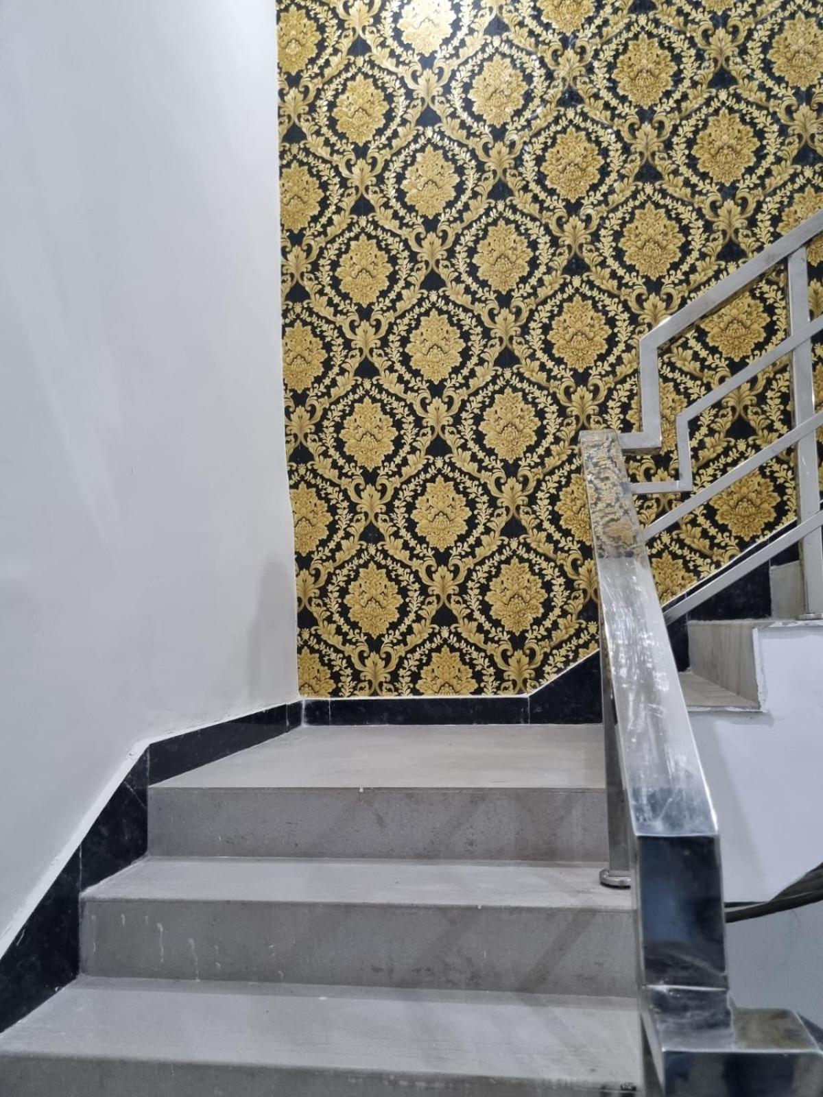 Hotel Vrindavan Prosperity Exterior foto